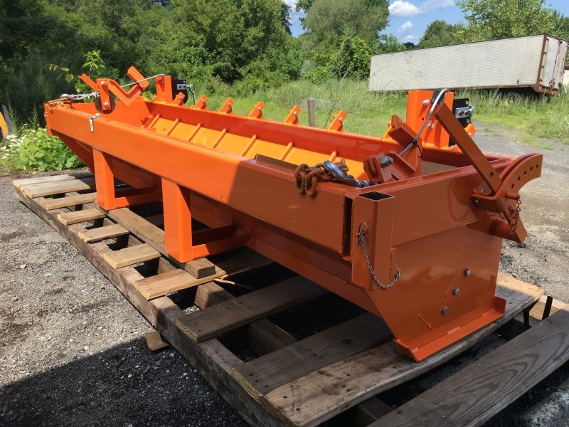 New Tailgate Mounted Chip Spreaders for Chip Sealing Applications