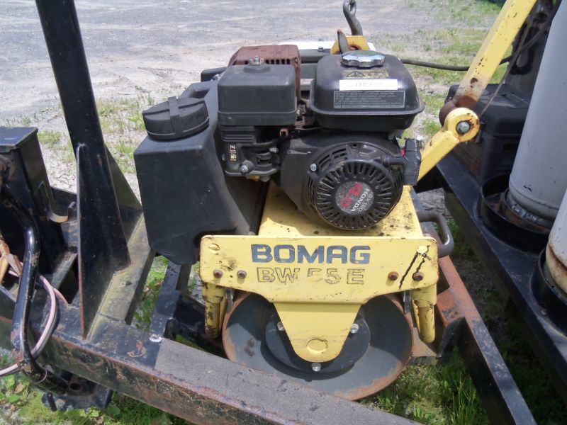 BoMag BW-55E Single Drum Vibratory Roller